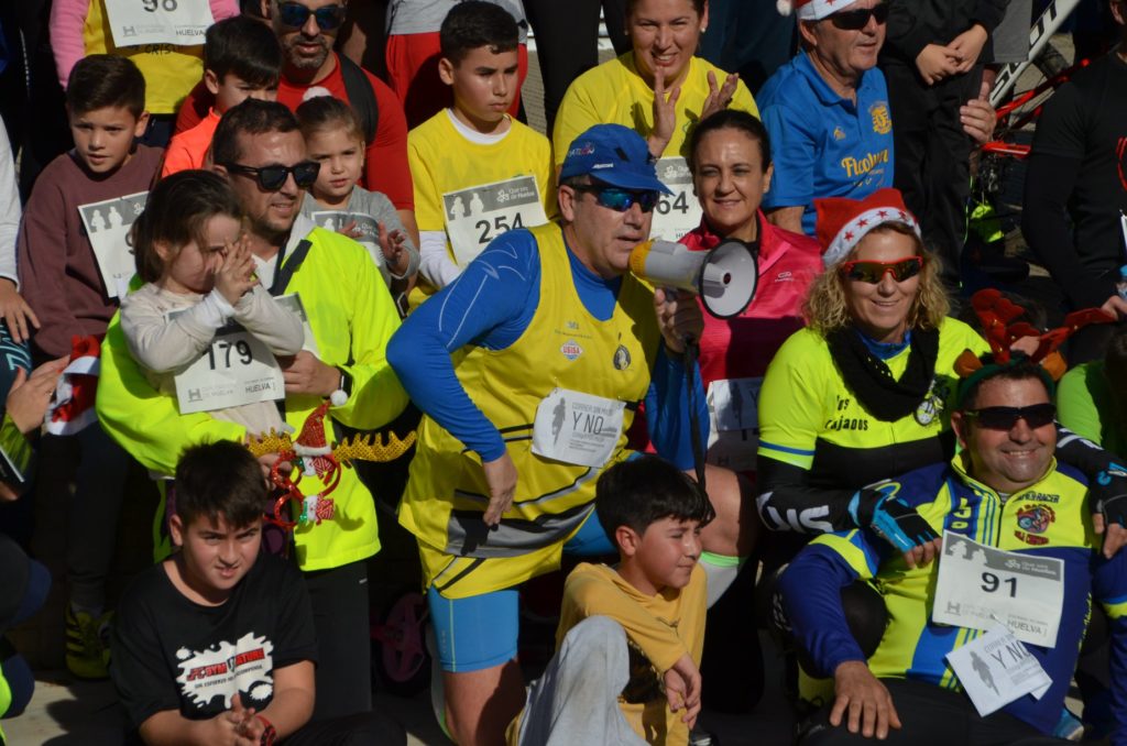 Isla Cristina despidió 2018 haciendo deporte con la VIII San Silvestre
