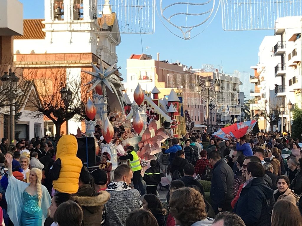 Espectacular Cabalgata de Reyes en Isla Cristina