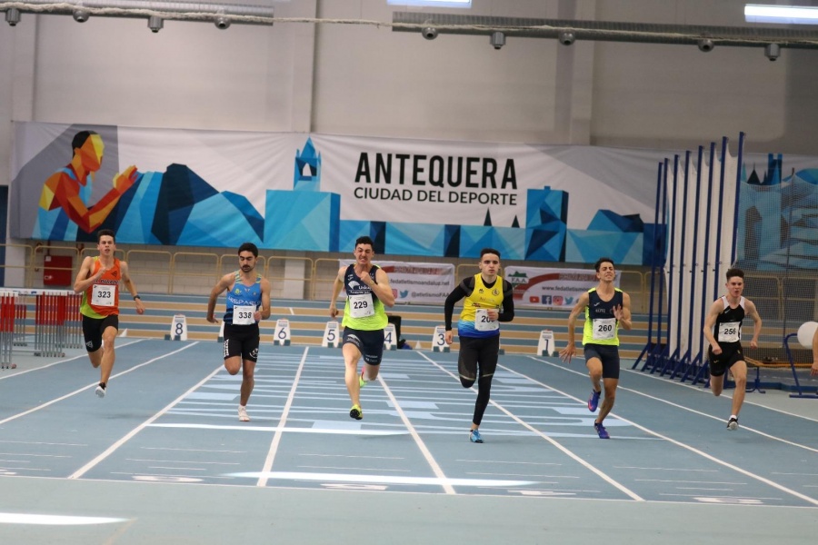 Huelva con 6 Atletas en el Campeonato de Andalucía Sub20-1500 y 3000 y Sub18 3000 en Pista Cubierta