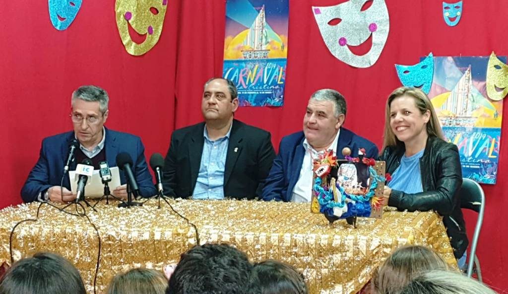 La Peña Carnavalera “Los Espaciales” Presentó a su Pregonero del Carnaval 2019