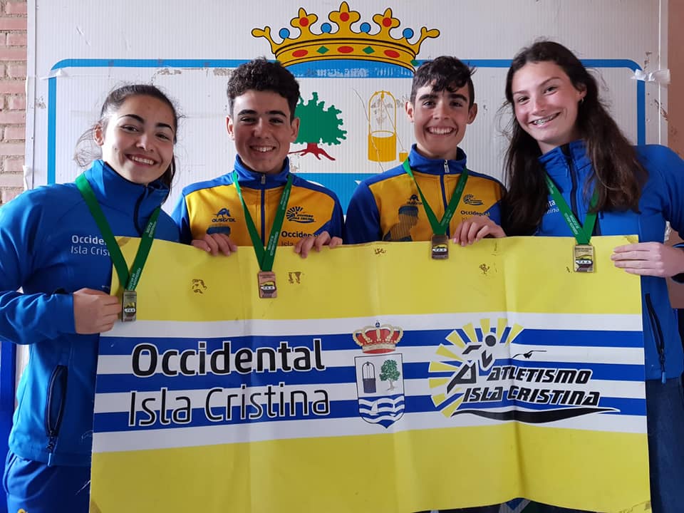 Nuevo éxito de los atletas del Club Atletismo Isla Cristina en un campeonato andaluz