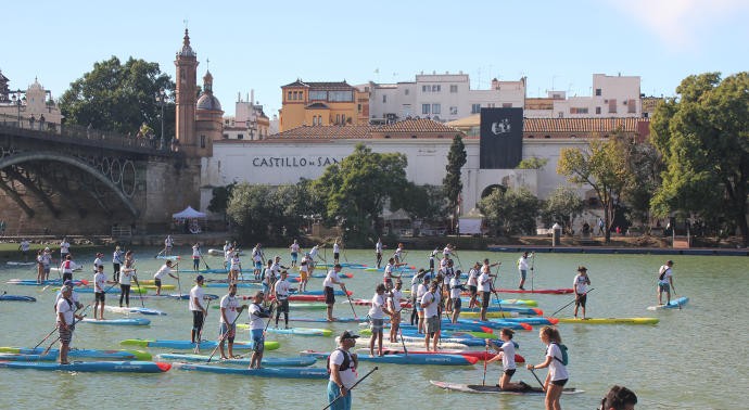 Isla Cristina acogerá una prueba de la tercera edición del Circuito de ‘stand up paddle’