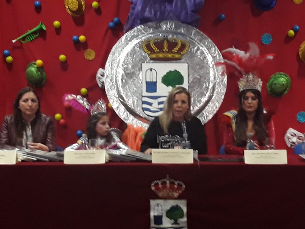 Jornada repleta de reconocimientos en el Carnaval de Isla Cristina