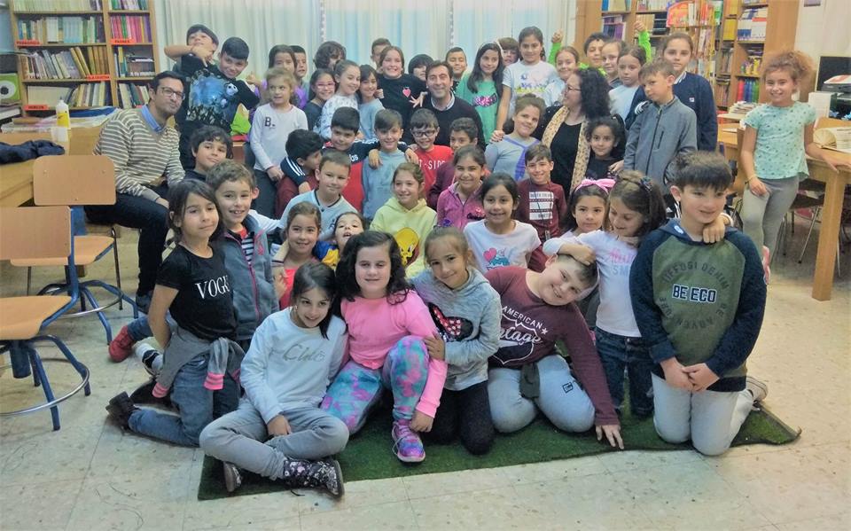 El CEIP ‘Ángel Pérez’ de Isla Cristina acoge la celebración del Día del Libro Infantil