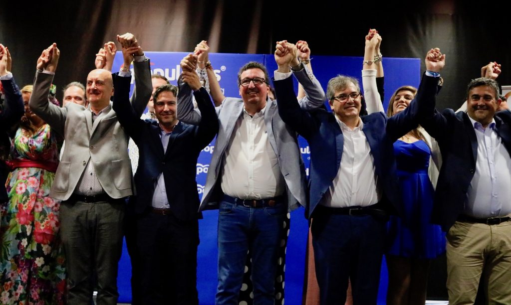 Paco González lidera una candidatura de “personas honestas” para “cambiar el rumbo de Isla Cristina”
