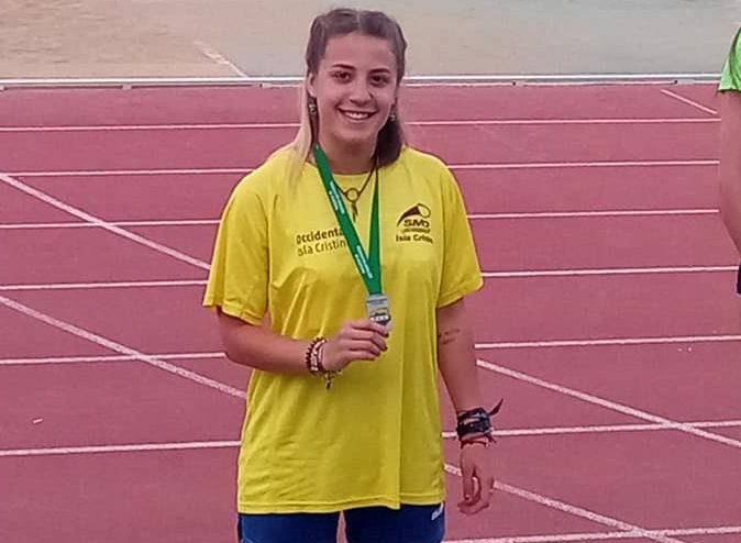 La atleta isleña Eva Cárdenas Bermúdez, récord de Huelva absoluto en los 100 metros