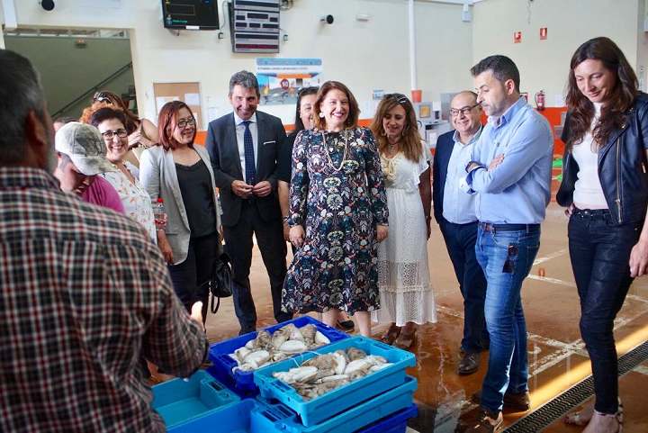 Crespo anuncia dos proyectos de depuradoras para los puertos de Punta Umbría e Isla Cristina
