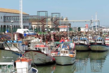 La flota pesquera de Huelva continúa parada al completo desde el pasado jueves