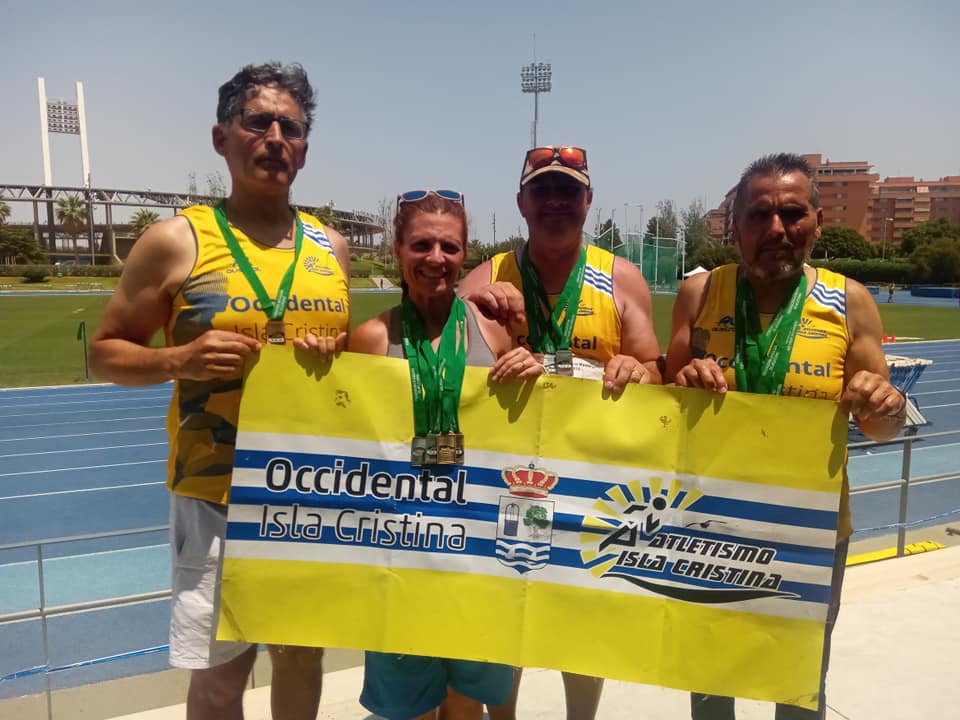 Oro y Plata para Elena Cobos, Seve Sequera, Joaquín Santos y Juan Manuel Real, en el Campeonato de Atletismo Master de aire libre