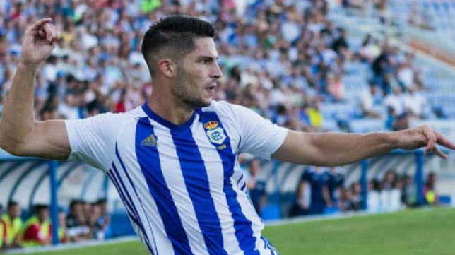 El Delantero Isleño Caye Quintana, nuevo jugador del Cádiz CF
