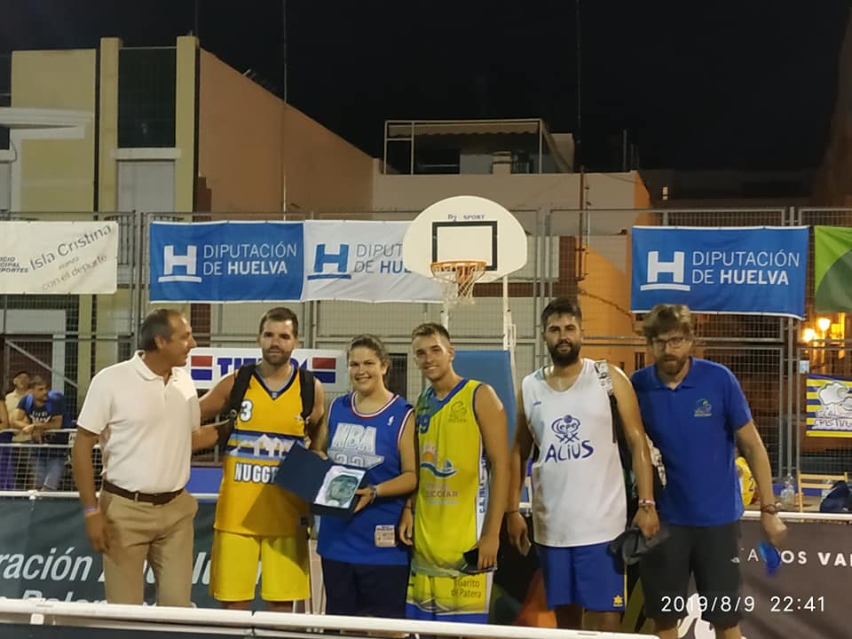 El Circuito Provincial llenó de baloncesto el CEIP Ángel Pérez de Isla Cristina