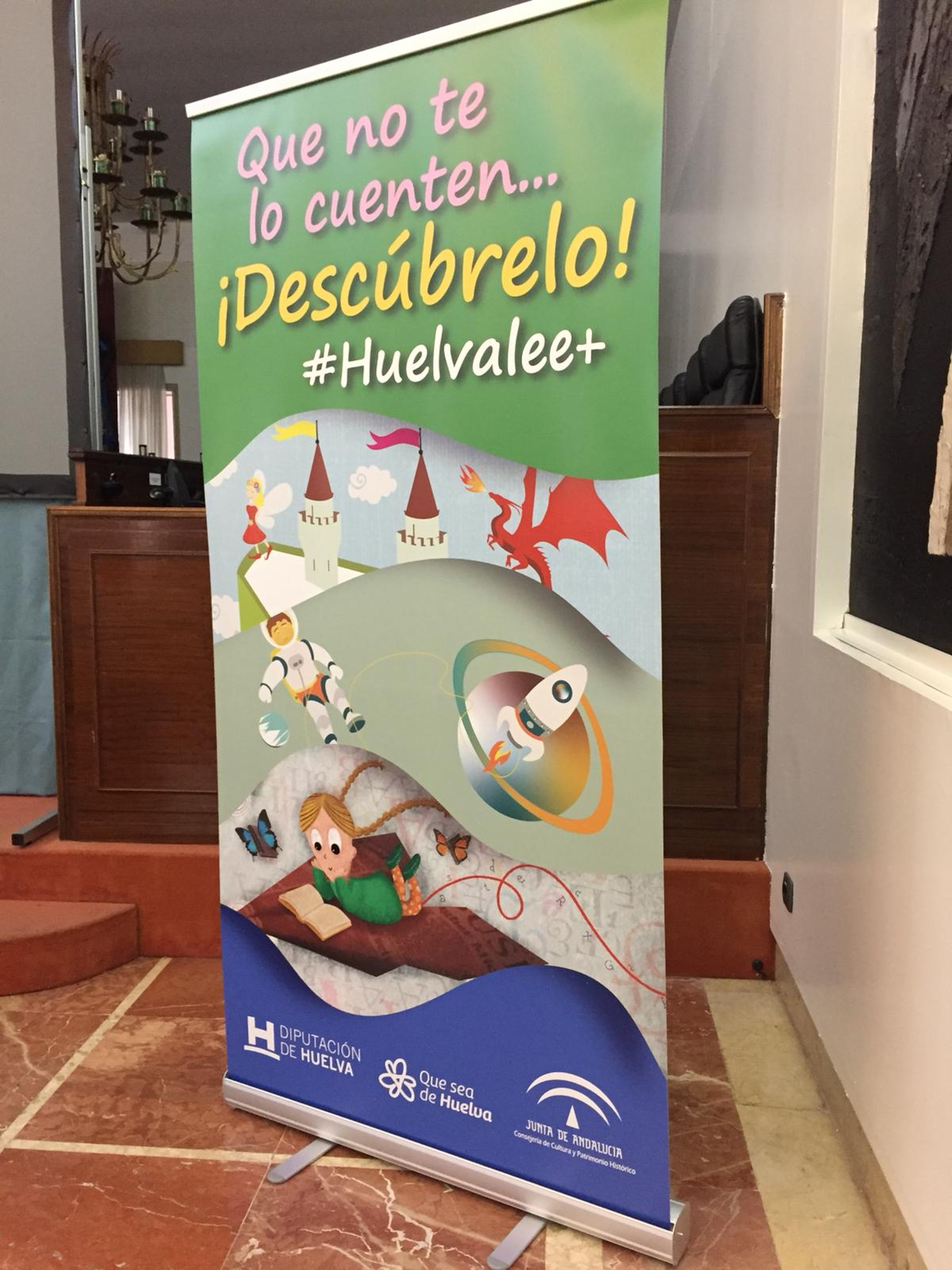 La campaña ‘#Huelvalee+’ de fomento de la lectura dirigida a los más jóvenes recorre 29 municipios de la provincia