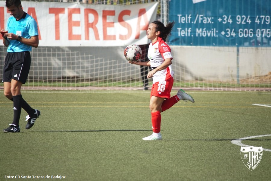 La jugadora isleña Mireya García se lesiona de gravedad