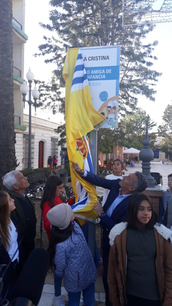 Inaugurada la placa otorgada por UNICEF, que reconoce a Isla Cristina como ‘Ciudad Amiga de la Infancia’
