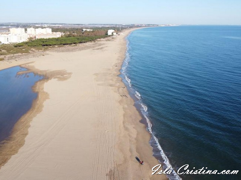 Cierran al público todas las playas de la provincia de Huelva