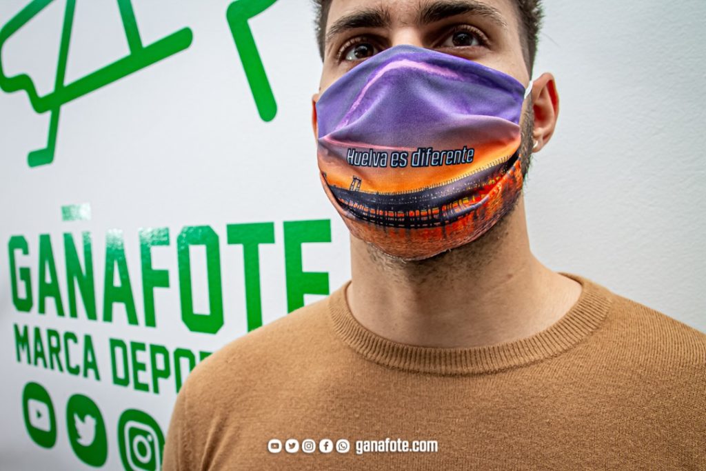 Las mascarillas personalizadas de Gañafote vuelan a Europa en plena crisis del Covid-19