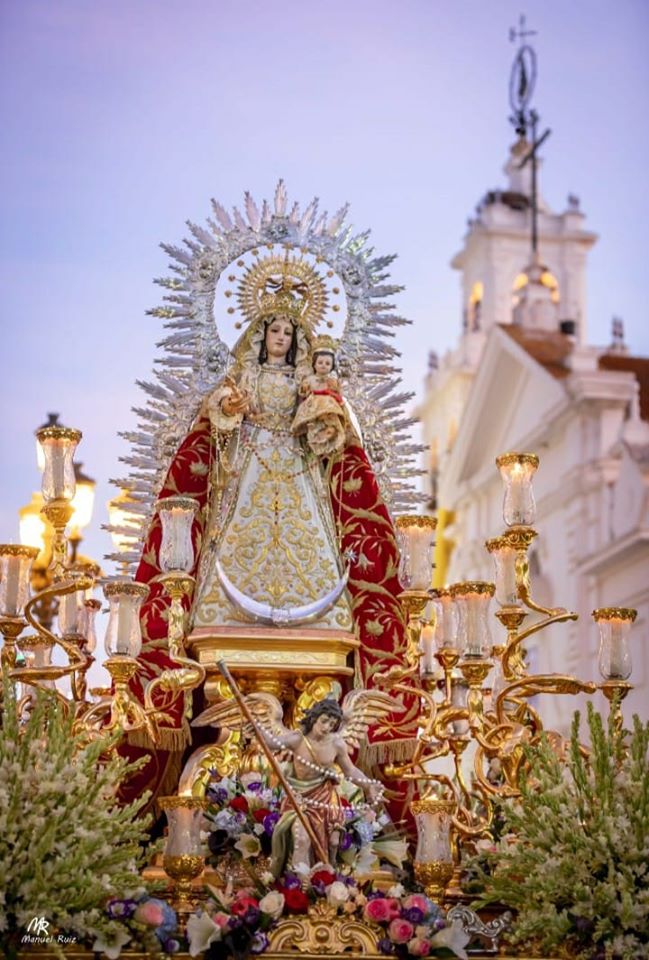 La restauración de la Virgen del Rosario en las mañanas de Radio Isla Cristina