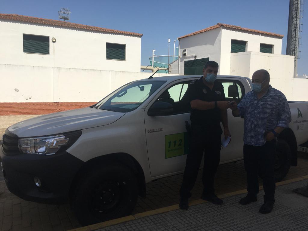 El Ayuntamiento isleño recepciona un nuevo vehículo destinado a la vigilancia de las playas