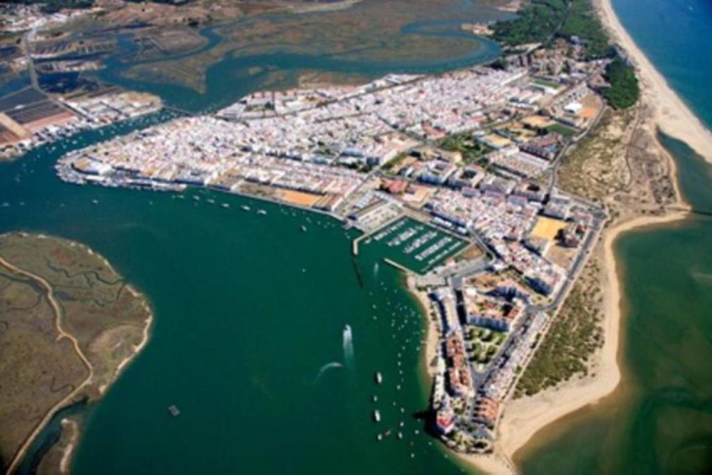 Isla Cristina contará con un pantalán más atractivo y accesible