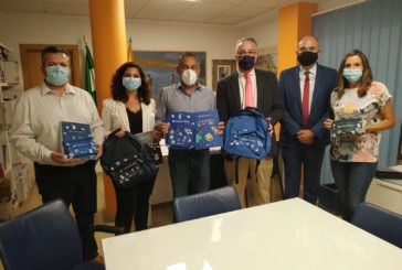 El Ayuntamiento de Isla Cristina entregará 211 kits escolares a familias vulnerables con menores