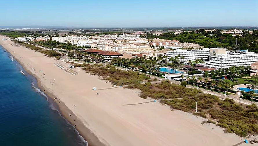 El sector hostelero de la provincia de Huelva prevé facturar esta Semana Santa un 52% menos