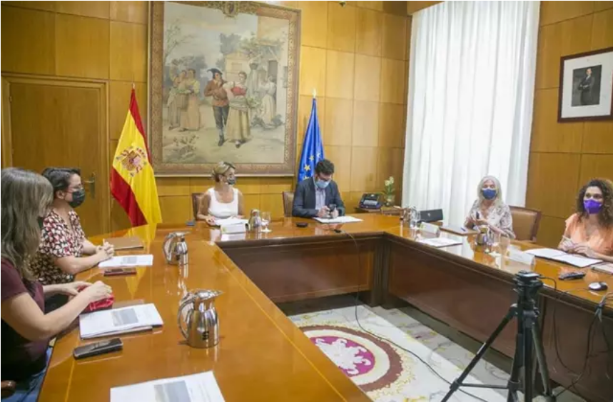 El Ministerio de Trabajo intensificará las campañas de inspección en el campo de Huelva