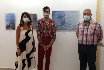 El artista plástico Caliani Santos abre la temporada expositiva estival en Isla Cristina