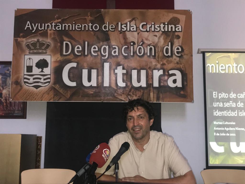 El Pito de Caña, protagonista de la conferencia del escritor isleño Antonio Aguilera Nieves en el ciclo ‘Martes Culturales’