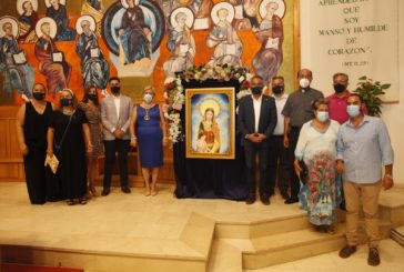 Presentado en Isla Cristina el cartel de las Fiestas en Honor a la Virgen del Mar
