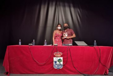Miguel Gómez Martínez 'Miguelín' diserta sobre el Carnaval Isleño en el Ciclo Martes Culturales