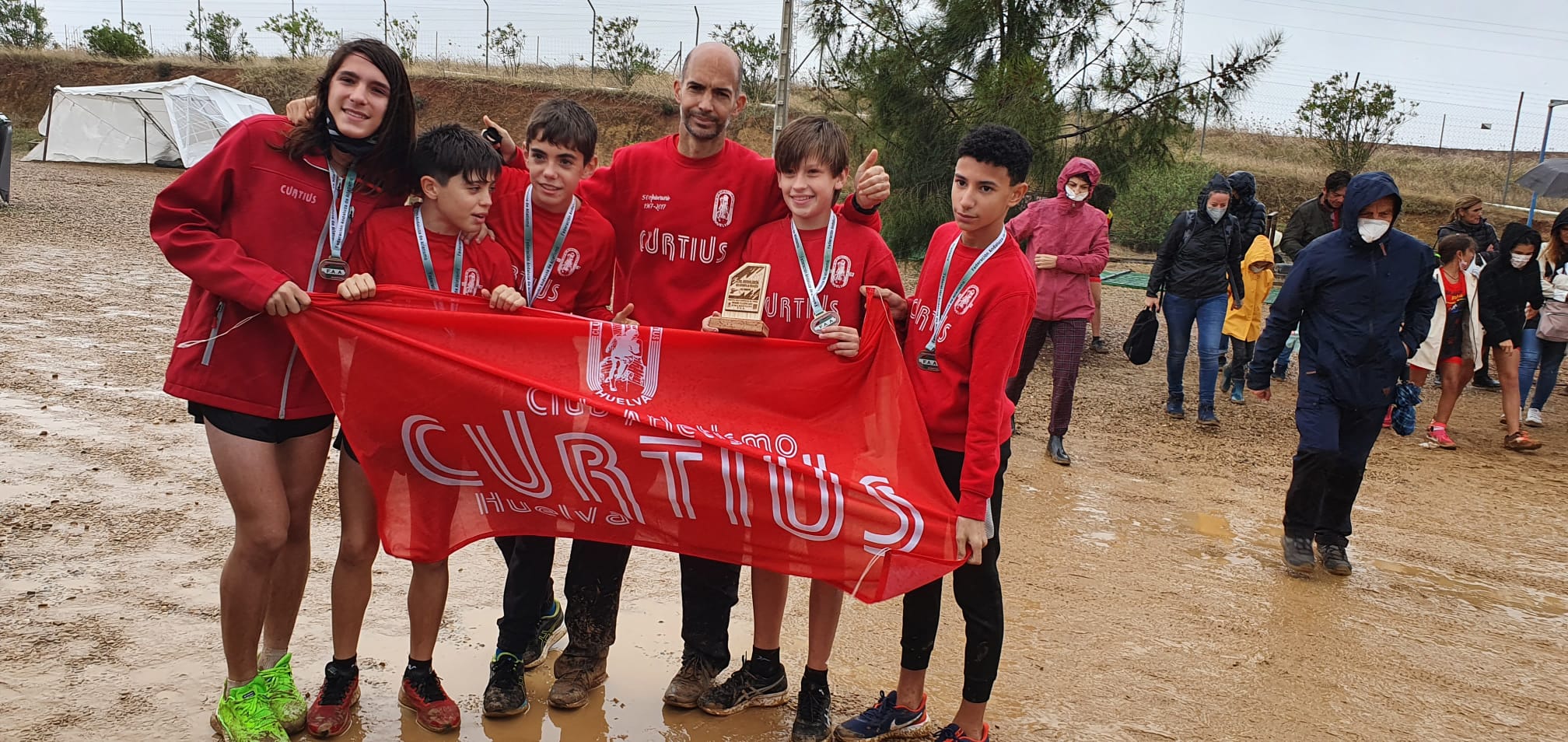 Destacada actuación de los atletas onubenses en el Campeonato de Andalucía de Campo a Través
