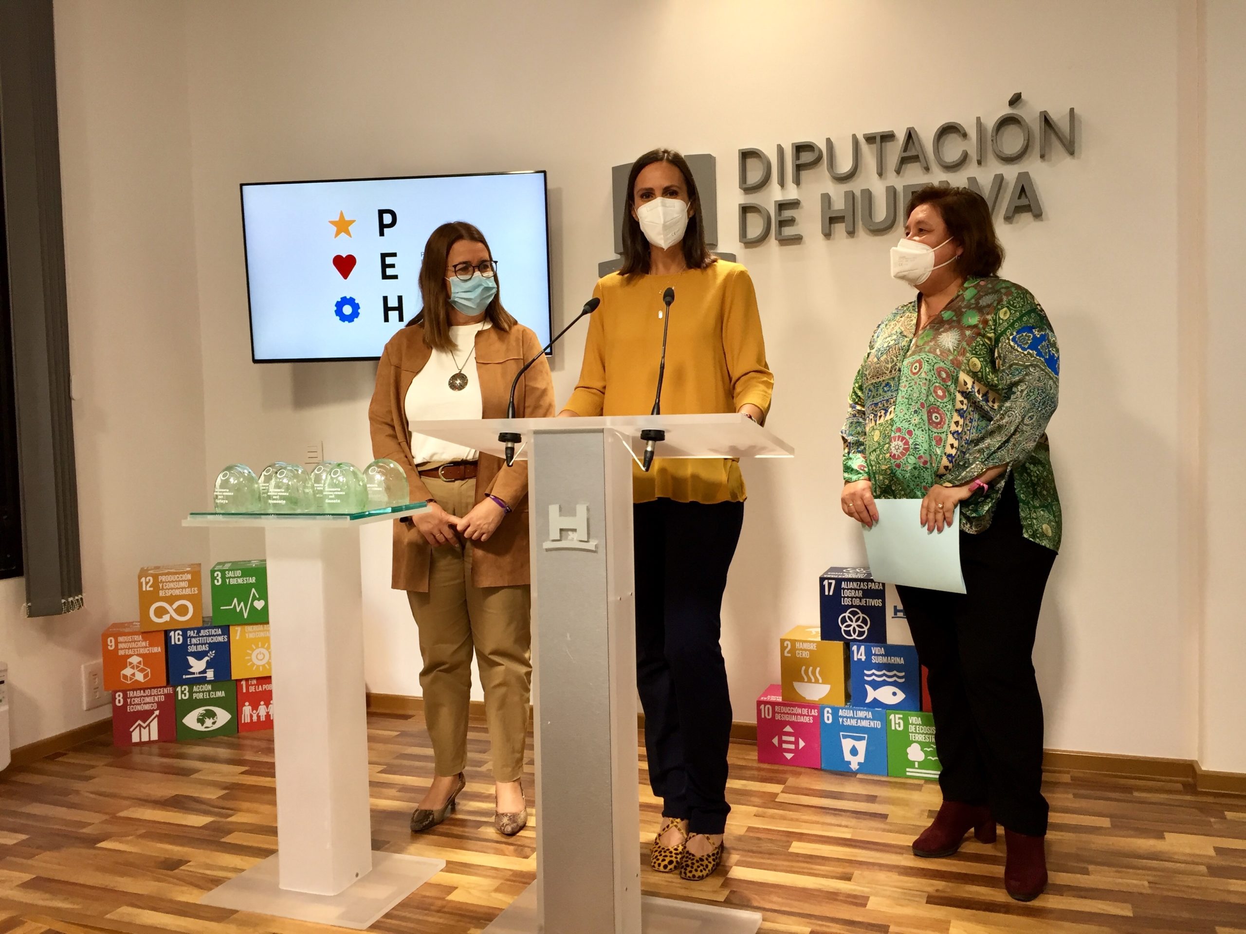 Isla Cristina premiada por incrementar la recogida selectiva de envases de vidrio durante el verano