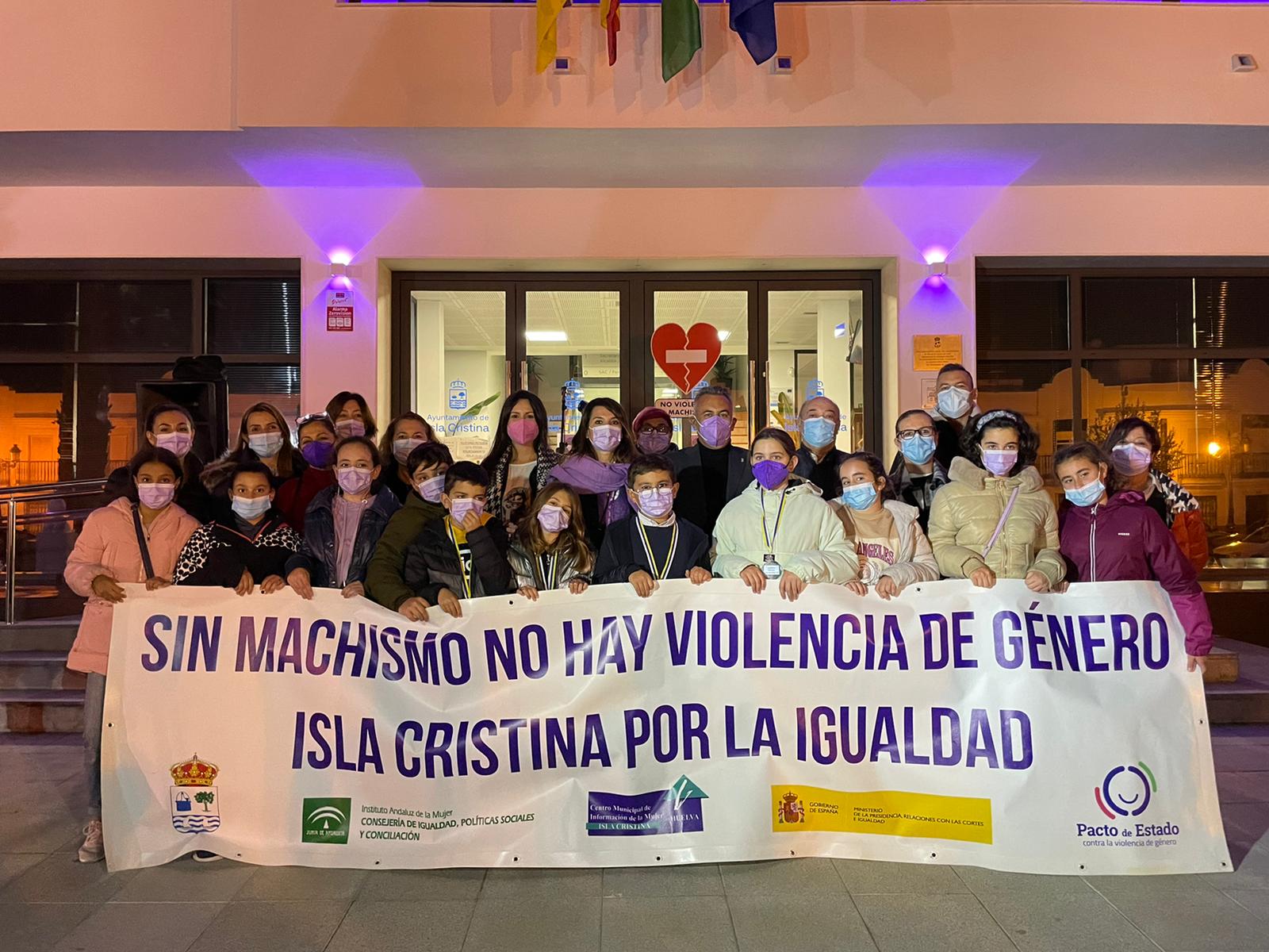 Isla Cristina muestra un año más su rechazo a la Violencia Machista
