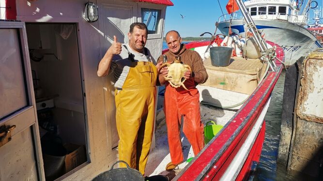 Pescadores de Isla Cristina rescatan a la primera tortuga del proyecto SOS Caretta