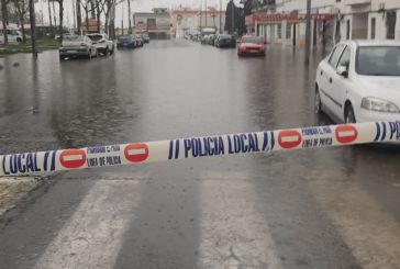 Las lluvias provocan inundaciones y el corte de una vía en Isla Cristina
