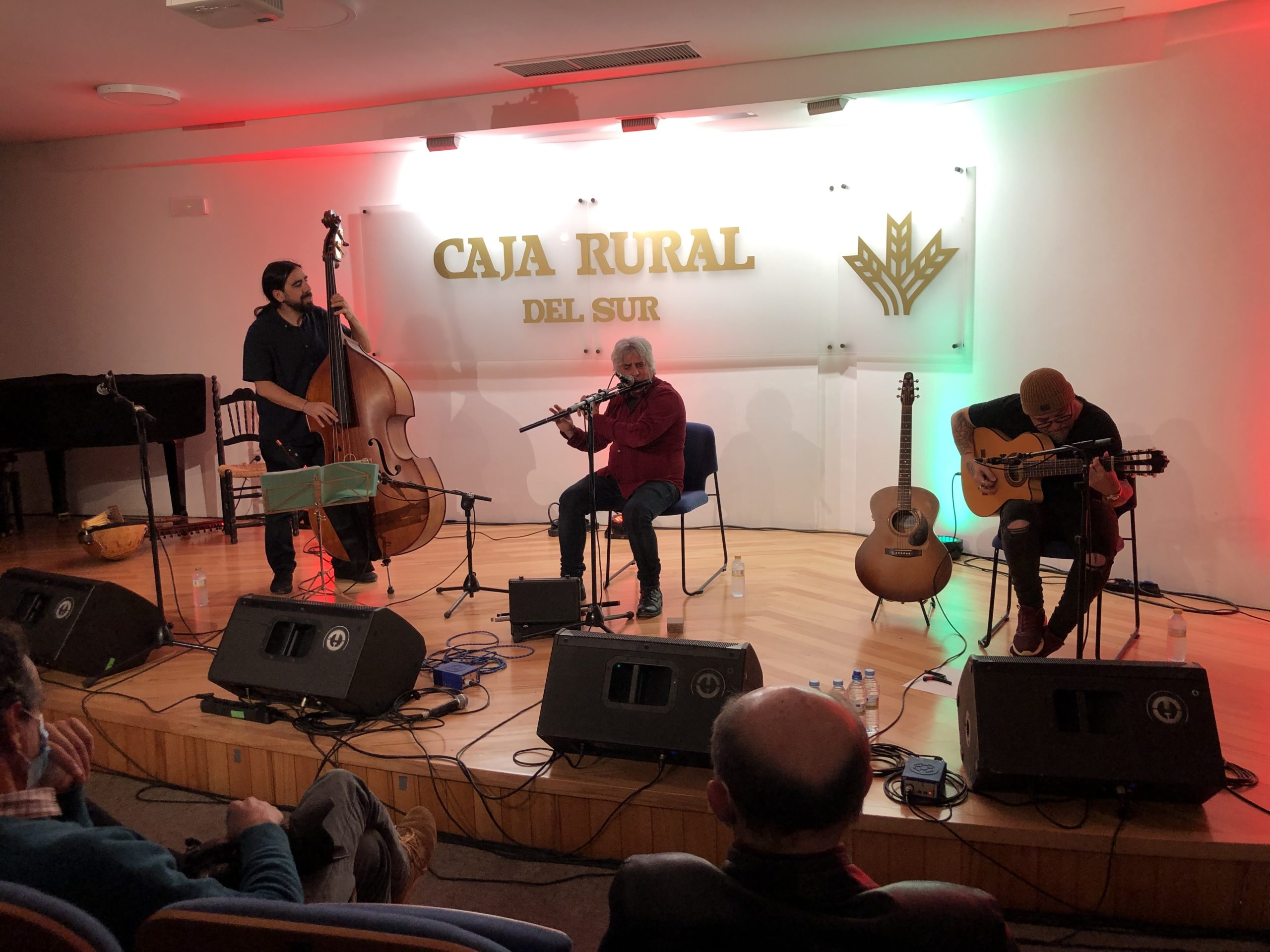 Rubén Diez Trío e Ibrahim Diabate cierran el ciclo de ‘Ritmos y otras músicas’ de Fundación Caja Rural del Sur
