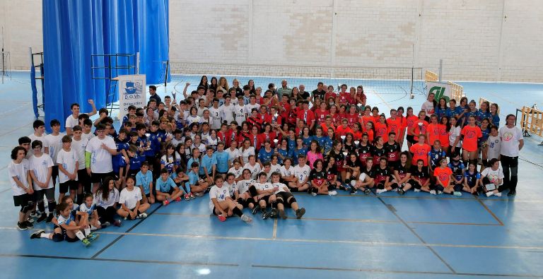 Isla Cristina en la Clausura de la temporada de voleibol en Huelva