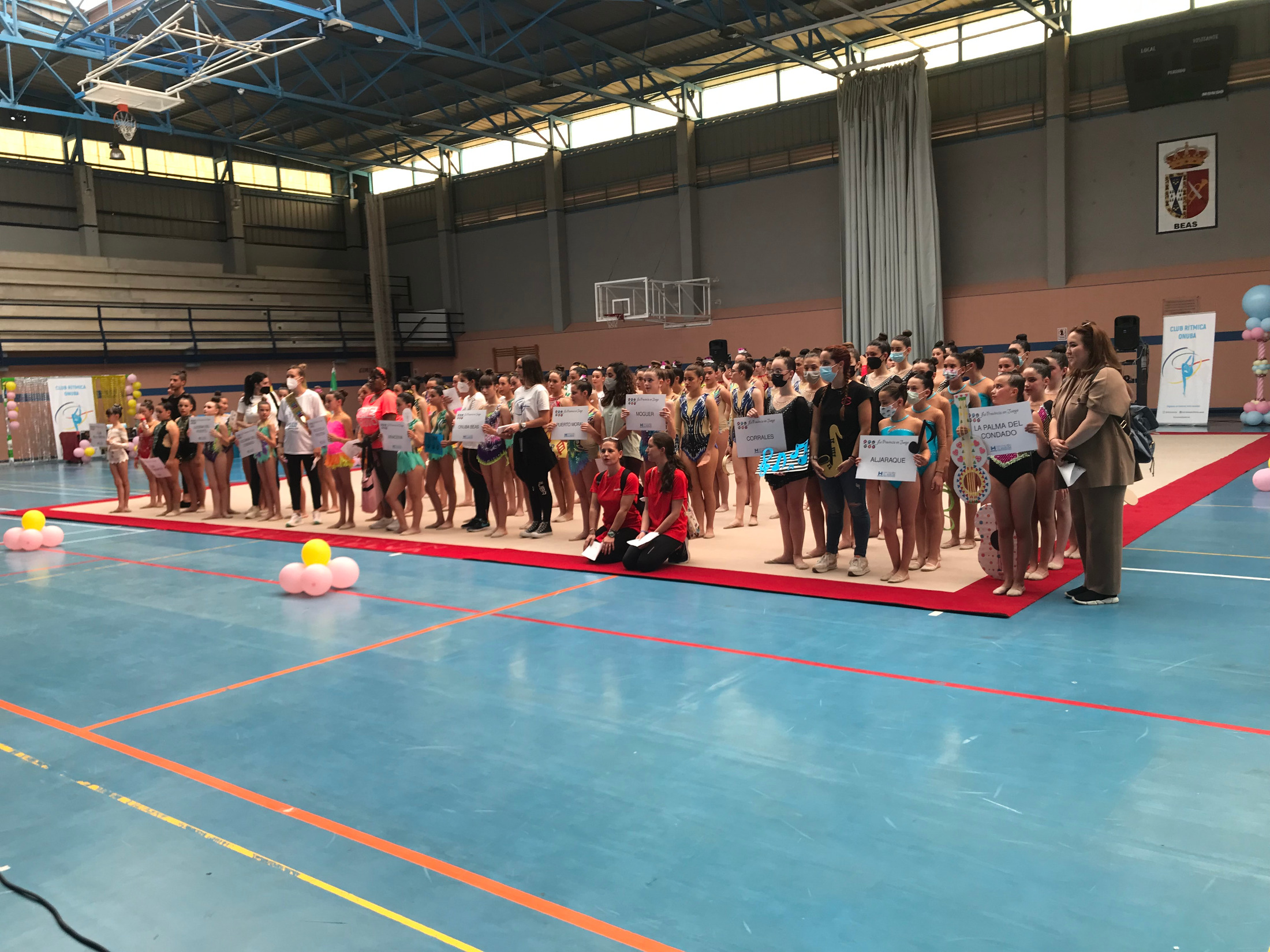 Unos 400 niños y niñas participan en los cuatro encuentros de gimnasia rítmica que ha puesto en marcha la Diputación