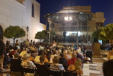 Arrancan los ‘jueves musicales’ en el kiosco de la música de la Plaza de la Paz en Isla Cristina