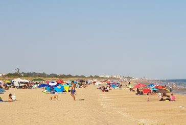Las Playas de Isla Cristina alcanzan los 40 grados de calor