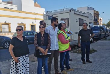 Visita de trabajo de José Domingo Doblado Vera, a las obras que se vienen realizando en la Plaza de las Estibadoras de Isla Cristina.