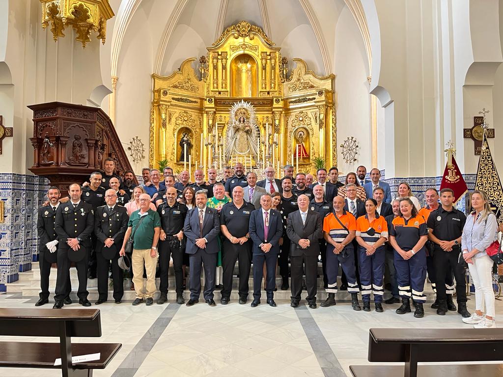 Isla Cristina celebra la misa en Honor a los Ángeles Custodios Patronos de la Policía Local