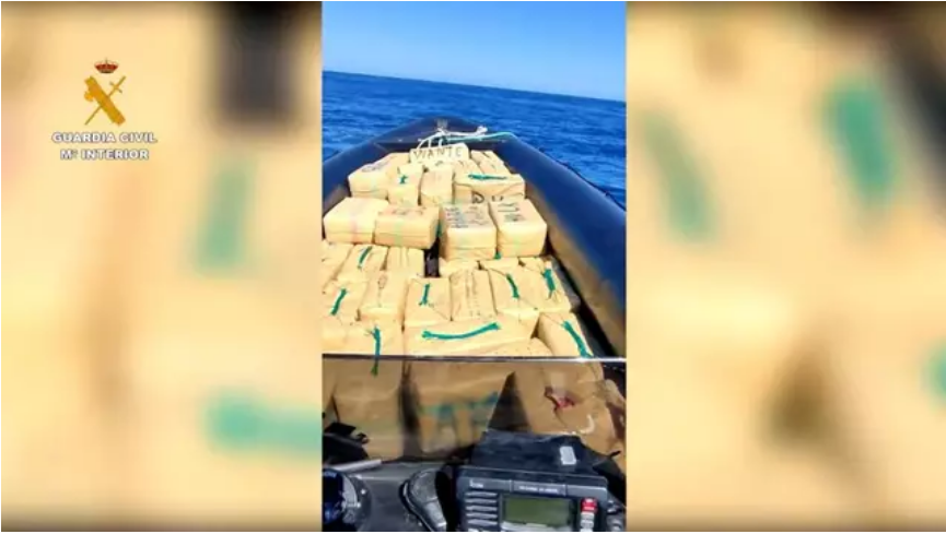 Intervenido en aguas próximas a la provincia de Huelva unos 3500 kilos de hachís
