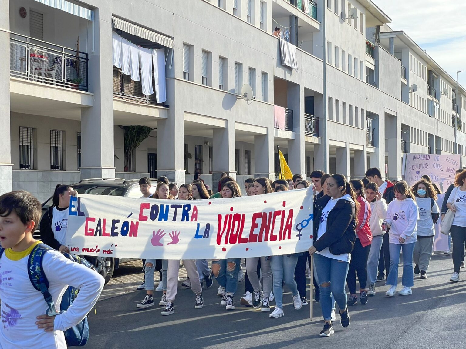 El Ayuntamiento de Isla Cristina celebra el Acto Central del 25N implicando la Comunidad Educativa