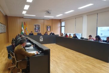 El Ayuntamiento de Isla Cristina celebra el último pleno de 2022