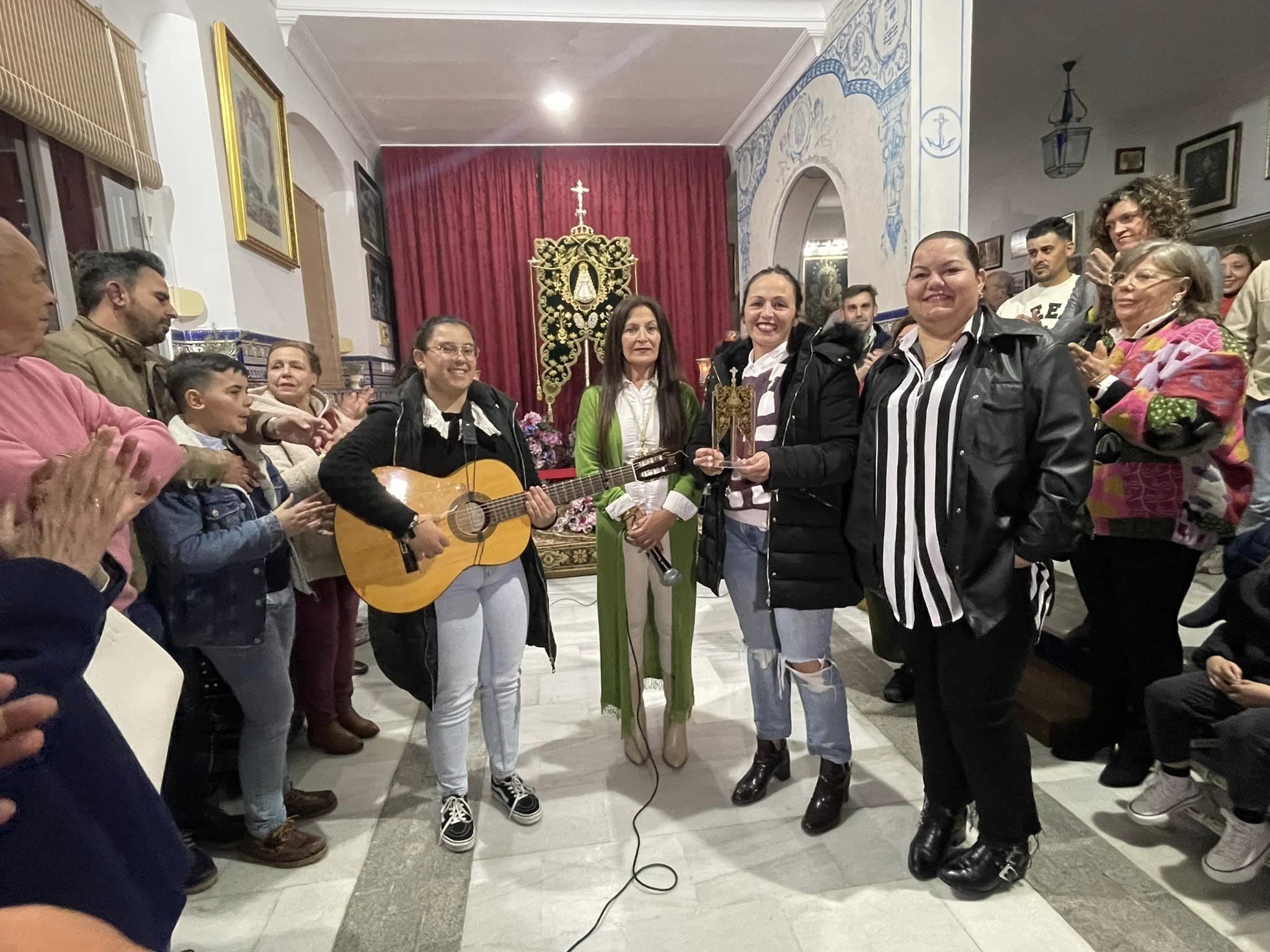 Canto de la salve en la Hermandad Del Rocío Isla Cristina
