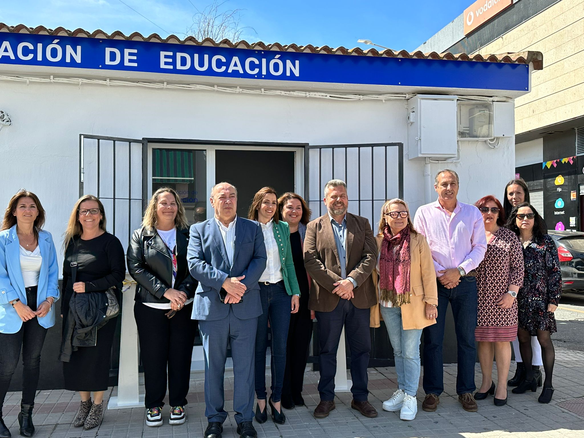 Inaugurada en Isla Cristina la nueva oficina municipal de educación