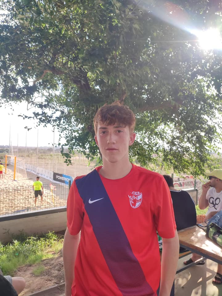 Alejandro del Punta del Caimán en la Copa de Andalucía de clubes fútbol playa