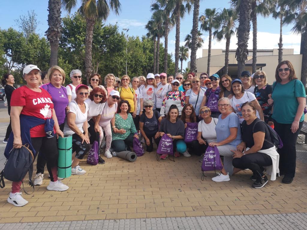 Isla Cristina se suma un año más al día internacional de acción por la salud de las mujeres