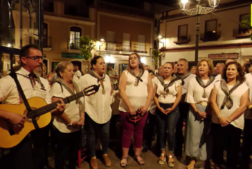 Canto Salve Rociera por los peregrinos/as de la Hermandad del Rocío de Isla Cristina